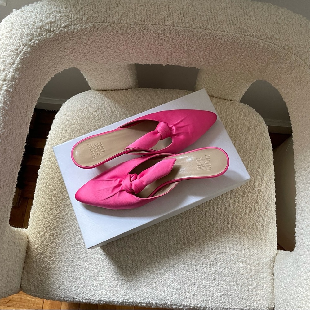 SOLD MNZ Pink Satin Bow Mules